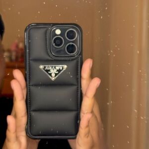 BLACK PUFFY PRADA CASE GREAT QUALITY